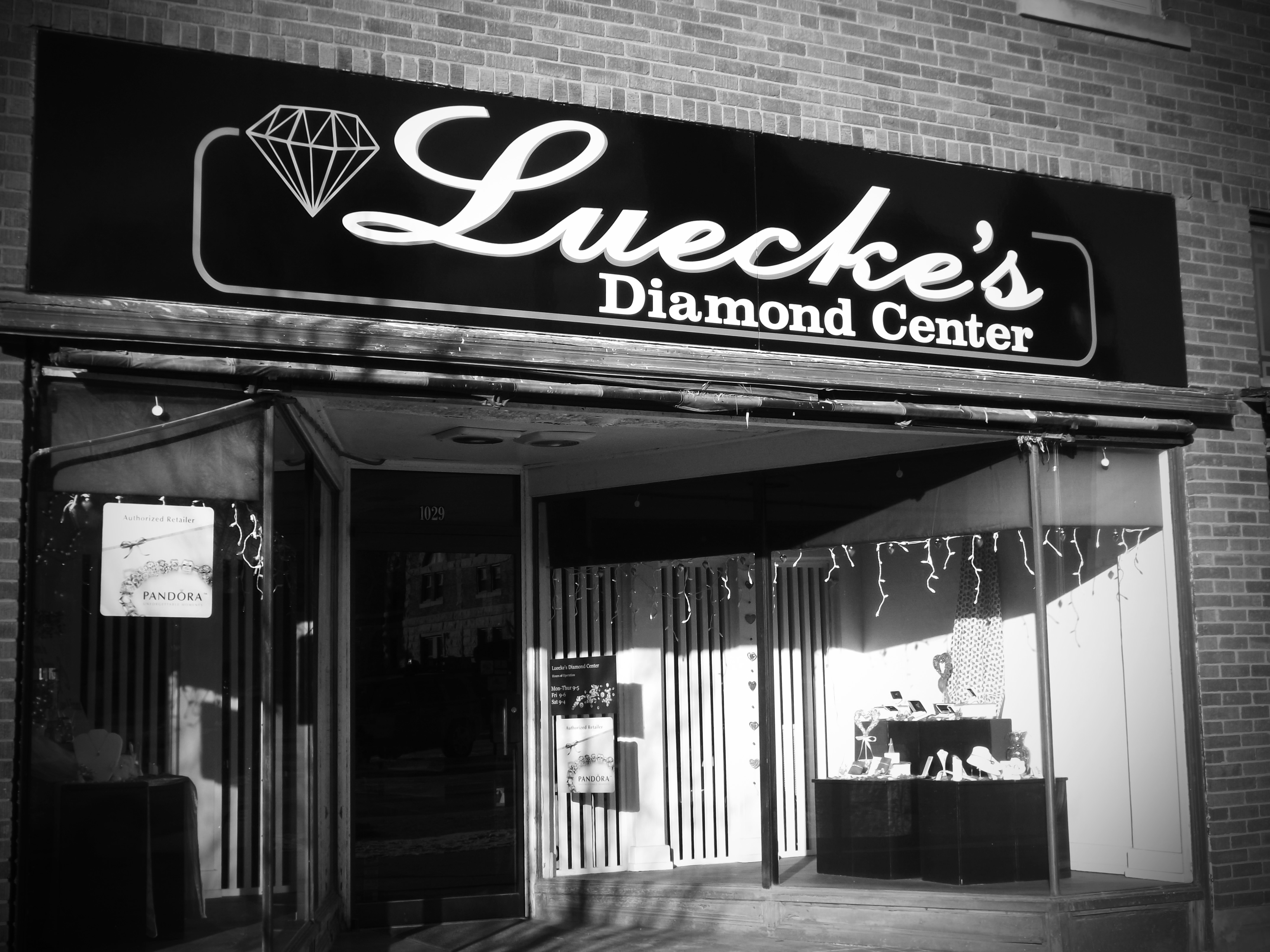Monroe Luecke Jewelers